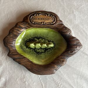 Treasure Craft Green Retro Mid Century Ashtray Wood Grain MINNESOTA VINTAGE